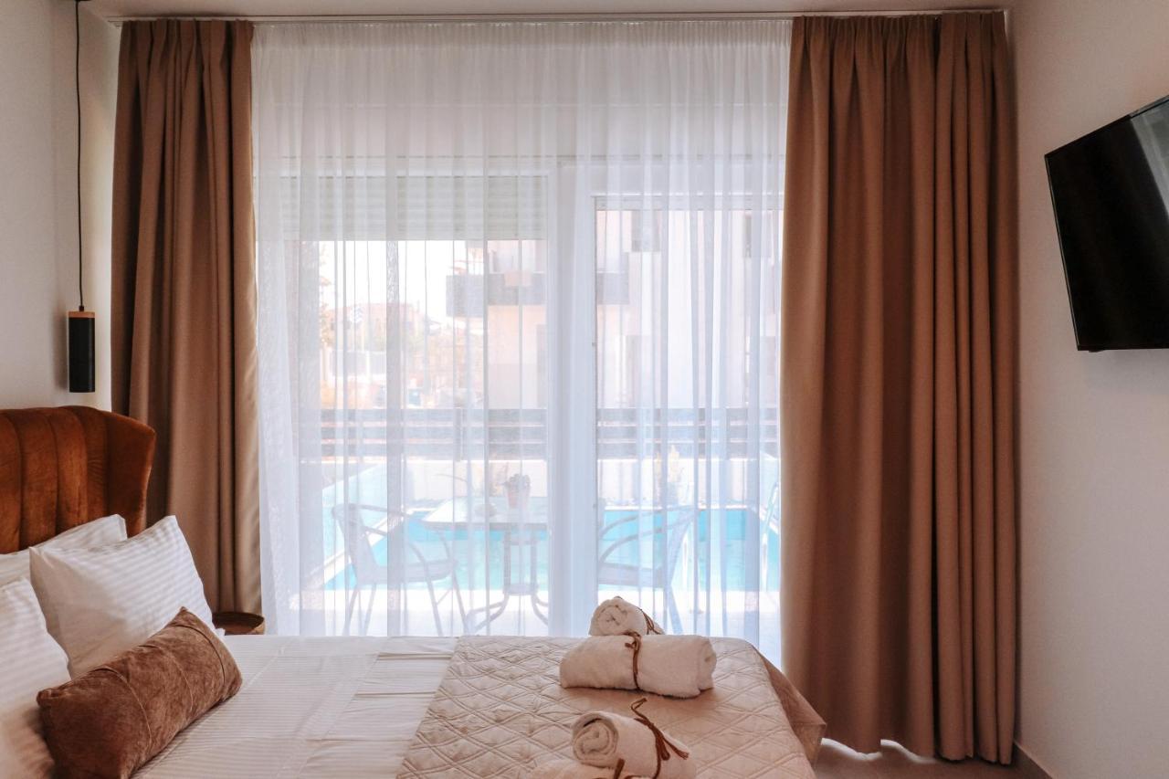 Sithon Diamond Suites 1 Nikíti Kültér fotó
